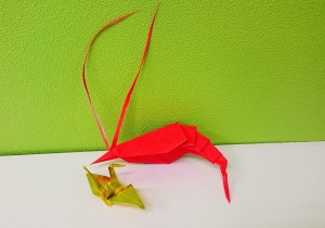 Ttraditional Origami (Crane and shrimp）