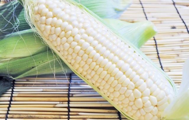 White corn "Pure white".