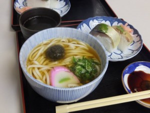 "Saba-zushi" and "Udon" (Japanese noodle)