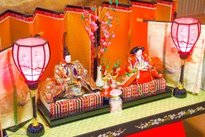 1) "Hina-matsuri" (Doll Festival) (March 3th).